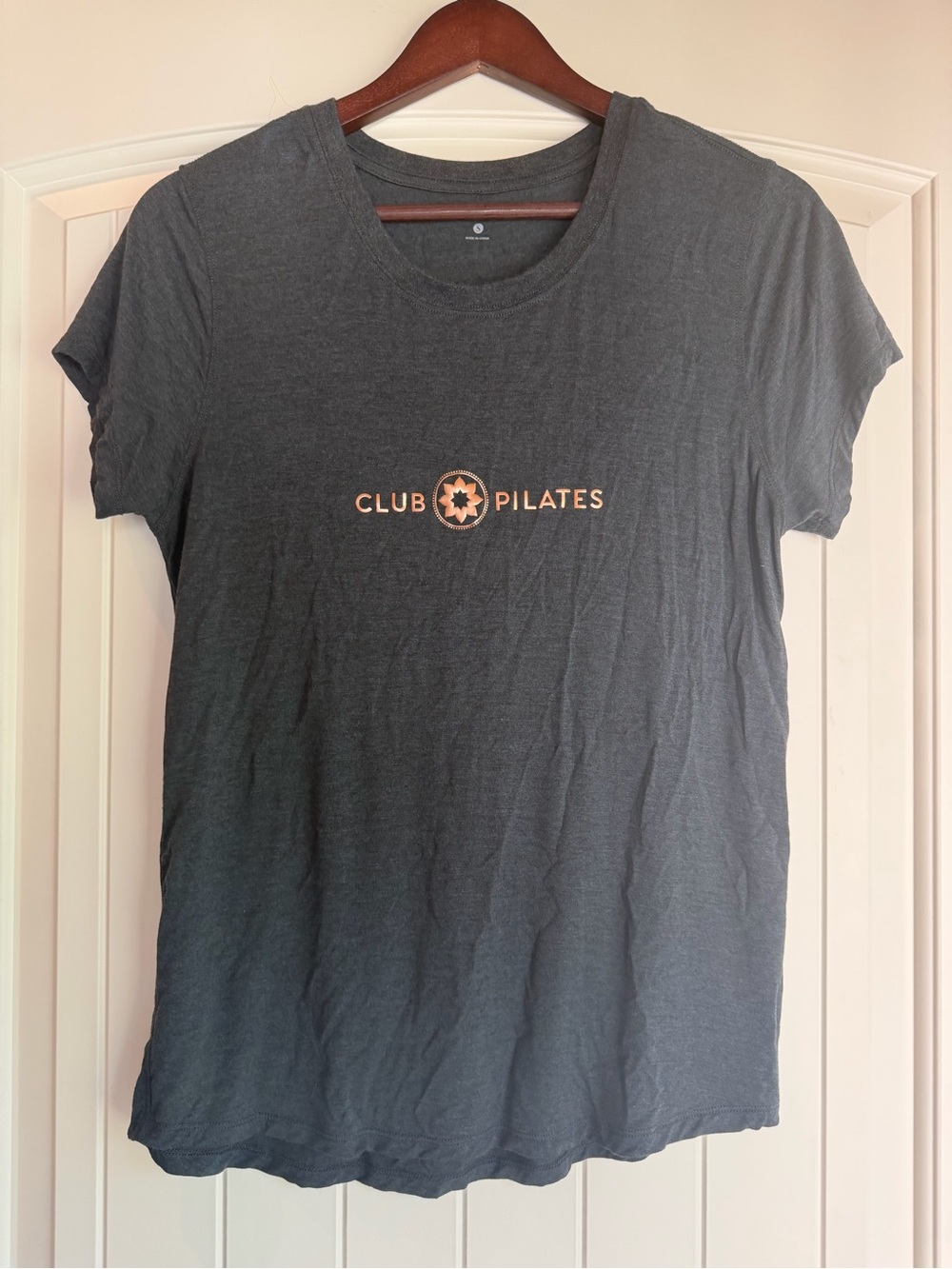 Tavi Active Club Pilates Short Sleeve Graphic Tee Charcoal Grey Size S